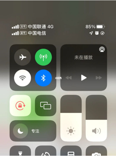 长汀苹果手机维修分享iPhone双卡信号解决办法 
