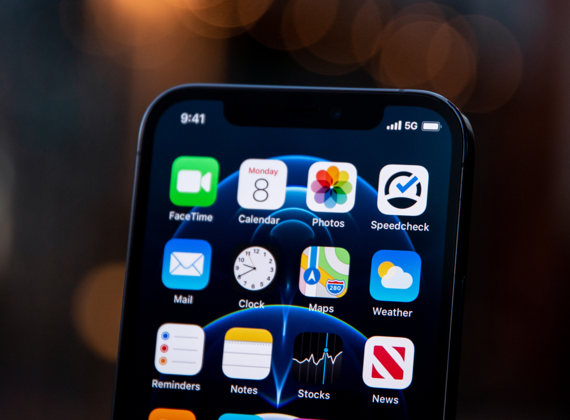 长汀苹果手机维修分享为什么 iPhone 12 在冬季会自动关机 